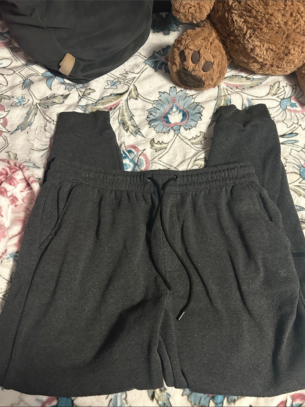 Men’s Charcoal Gray Drawstring Jogger Pants